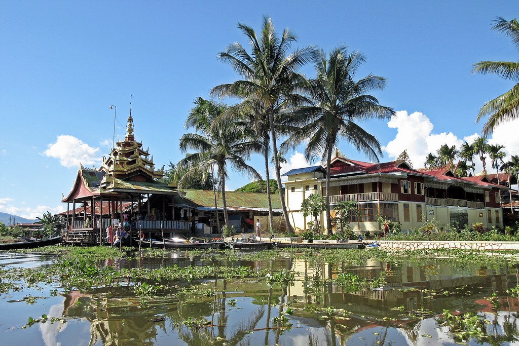 8 Days Myanmar Luxury Tours Mandalay Mingun Bagan Inle Lake Yangon
